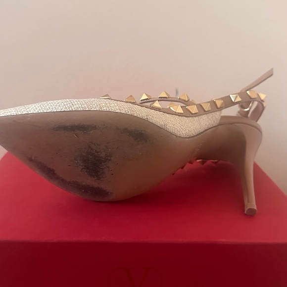 VALENTINO GARAVANI Raffia Pumps - Picture 10 of 14